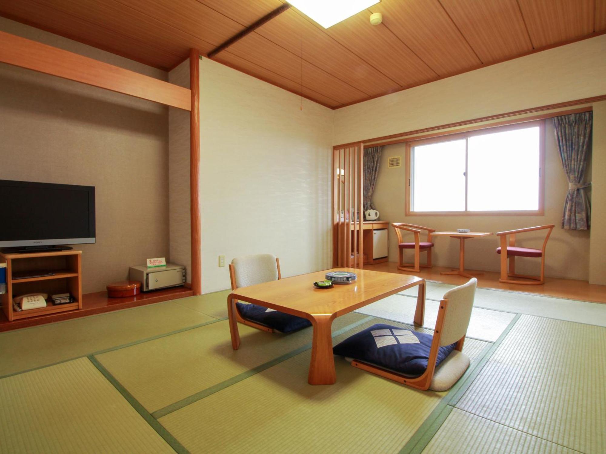 Iwanai Kogen Hotel Buitenkant foto